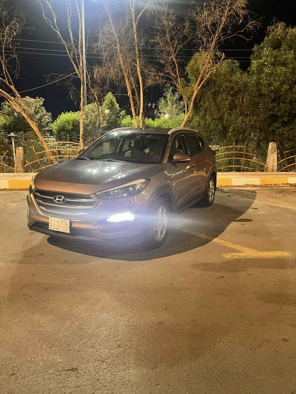 السلام عليكم توسان مديل 2016 وراد أمريكي بيه فقط باب والباقي كفاله محرك 2000 GDi ماشيه 170km رقم ذي قار حره بسمي 
مكاني ناصريه مركز 
السعر 150 وبيه مجال
***********
