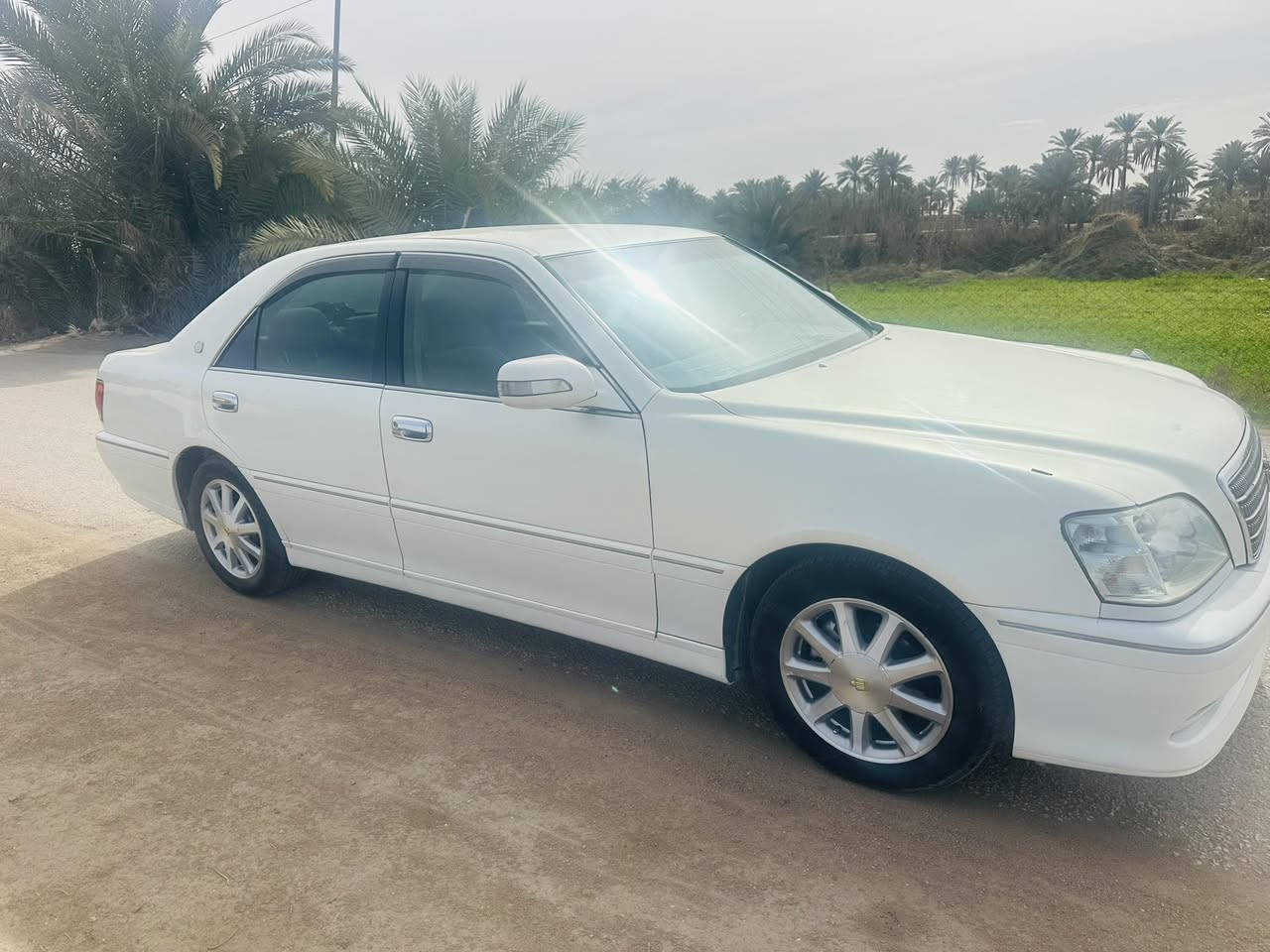 السلام عليكم ملكه بأسمي شخصيآ موديل 2003 غاز بانزين لون ابيض صدفي رقم  انكليزي تسجيل جديد مداور ثاني يوم بيه جاملغ وره ضربه شبر مصبوغ و بيهه ربع مواصل للشاصي الباقي مكفول مكينه ديفور الچبير كير حداديه تخم تاير  تبريد كله جديد  125 بيهه مجال مداور ثاني يوم رقم الهاتف
***********
***********
المكان النجف
