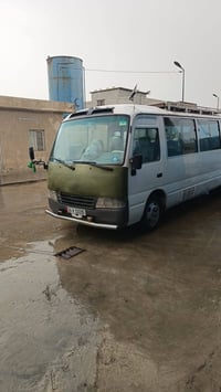 كوستر ٢٠٠٤ كير محرك  اكسن تبربد كفاله تحويل مباشر بسمي شخصيا مصفره من ...