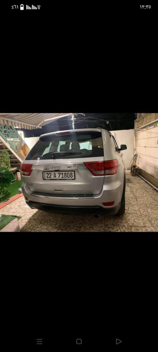 جيب كراند شيروكي
لاريدو لمتد 2012
6 سلندر مكينة 3600
وارد خليجي لون رصاصي
رقم اربيل سنوية بأسمي
رقم جديد وتحويل مباشر
****المواصفات****
بنوراما
جكات امامي خلفي
ماوس تحكم مودات قيادة
مسجل شاشة
حساسات امامي خلفي
كامرة خلفية
مري شفط
مري قلاب عند الرجوع للخلف
دخول ذكي حساس ابواب امامية
كشنات جلد
تحكم كشنات كهربائي
تدفئة بالكشنات
ميموري حفظ وضعيات الكشن
تحكم ستيرن امامي خلفي
ويل كب
تبريد قطعتين
تبريد مناخ منفصل
،،،،،،،،،،،،،،
السيارة وارد خليجي يعني بدون حادث بس عندي بيها طخات ومصلحها يعني مو تفليش تعديلات والسونار مرفق مع الصور
السيارة كاملة مكملة بدون اي نواقص وعليها ادامة كامة
*** ملاحظة ****
مبدل محرك جديد كامل  نوزلات + بلكات + مجاول  واتربم جديد
 براد دهن  
راديتر محرك
راديتر تبريد
تبديل صدر بالكامل امامي خلفي يم زيد بالحرية
تبديل دسكات
تصفير فلنجات
تبديل جوبلسات خلفية
طقم تايرات نكسن كوري جديد

*****
السيارة كاملة مكملة مابيها اي مصرف 
السعر 175$
العنوان بغداد مجمع نجمة بغداد السكني
 او حي الحسين قرب جسر العامرية
***********
***********
