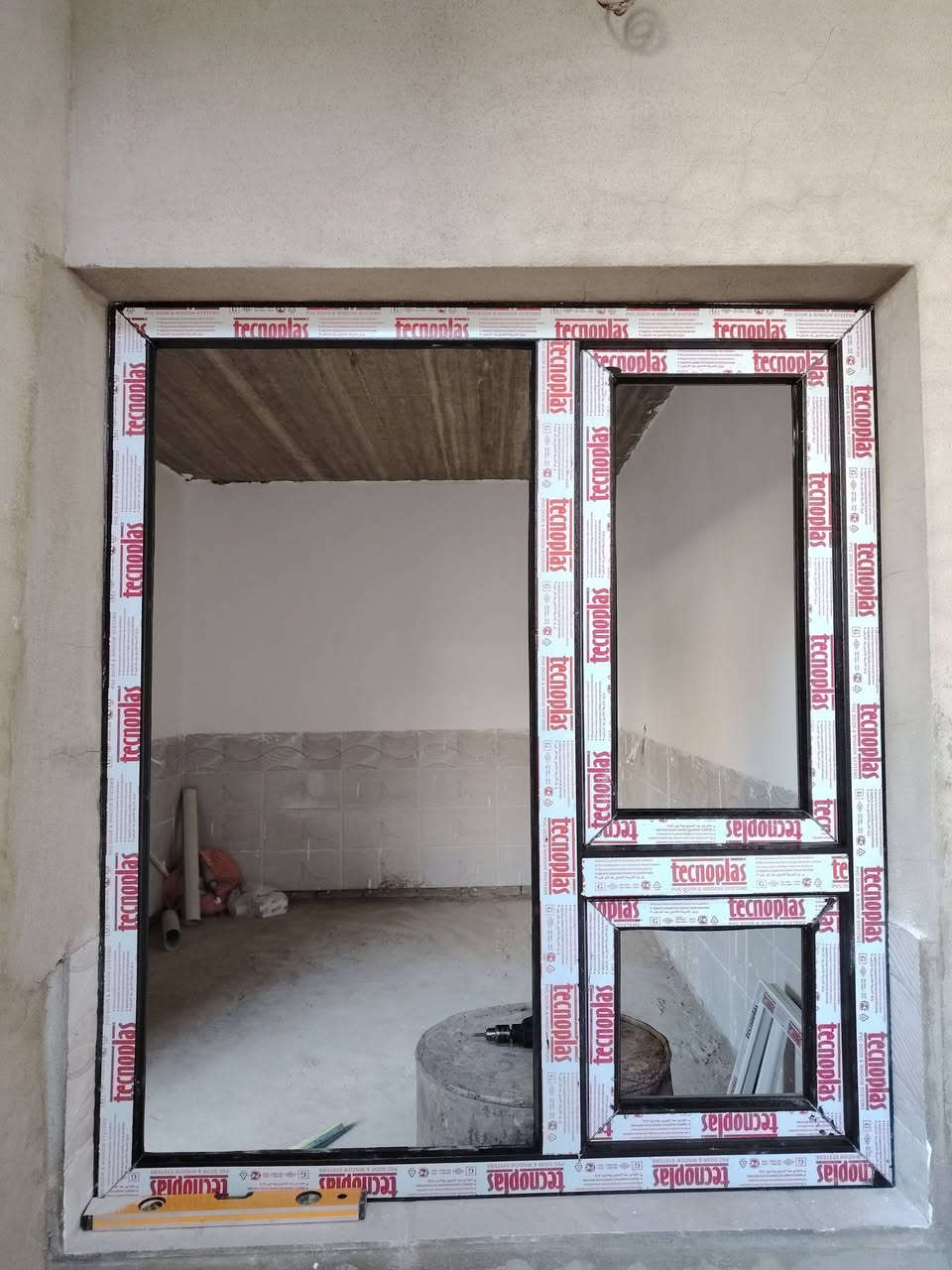 السلام عليكم لزبائننا الكرام 🙋🏻‍♂
خلي جاهز اكمل بيتك اب ارخص سعر 😉
ما عليك فقط تواصل معنا *********** كورك واتساب   
                         معمل لامي   
      من افضل اختاريك المواد تكنو بلاص اصليه 😍
   لصناعة كافة أبواب و شبابيك و محجلات الالمنيوم 
       ابواب تركية رائسي🚪 و كونترات الالمنيوم  
        كل اعملنا له الضمان العشرة السنوات 1⃣0⃣
شرط المواد المستخدمة صناعة تركية تكنو بلاص 🪟 اصلية ليس تقليدي 💯 
1_الباب الأبيض سعرها 135 الف التوصيل و تركيب
2_الباب بلاستك كافت الوان سعرها 195 الف مع التوصيل و تركيب
3_ سعر أبواب تركيه رائسي  200 الف مع التوصيل و تركيب دخلها فوم نوعيه ممتازة D.K
4_سعر متر طول × عرض شباك الأبيض 33 دولار مع التوصيل و تركيب
5_سعر متر طول × عرض شباك كافت الوان 45 دولار مع التوصيل و تركيب
6_ محجلات الالمنيوم سعرها متر 30 دولار كافت الوان مع التوصيل و تركيب
7_ سعر دنكا كرستال 95 دولار 🤩
8_ سعر متر شباك السلايد الالمنيوم  60 دولار حجم 7.5 ملم مع التوصيل و تركيب 
9_ سعر متر كونترات 150 الف مع التوصيل و تركيب 
اتواصل مع شغل مميزة و دقة عمال من درجة اولى 😍
إليكم بعض منشورات قسم من اعملنا باقي منشورات متواجد في صحيفتنا. 💙
