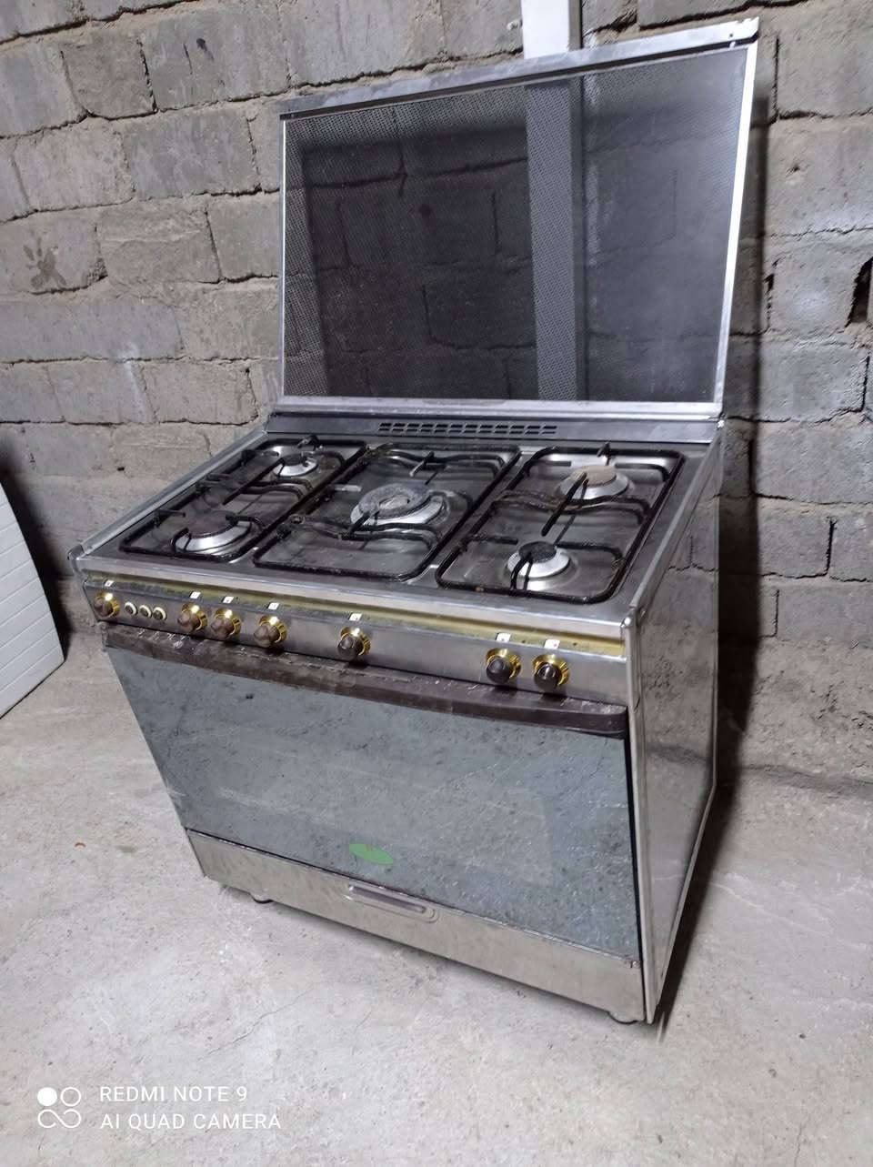 طباخ كريازي عل فحص سعره 210  العنوان صياحيه مقابل كوين بارك بابل وتساب مفتوح ***********
