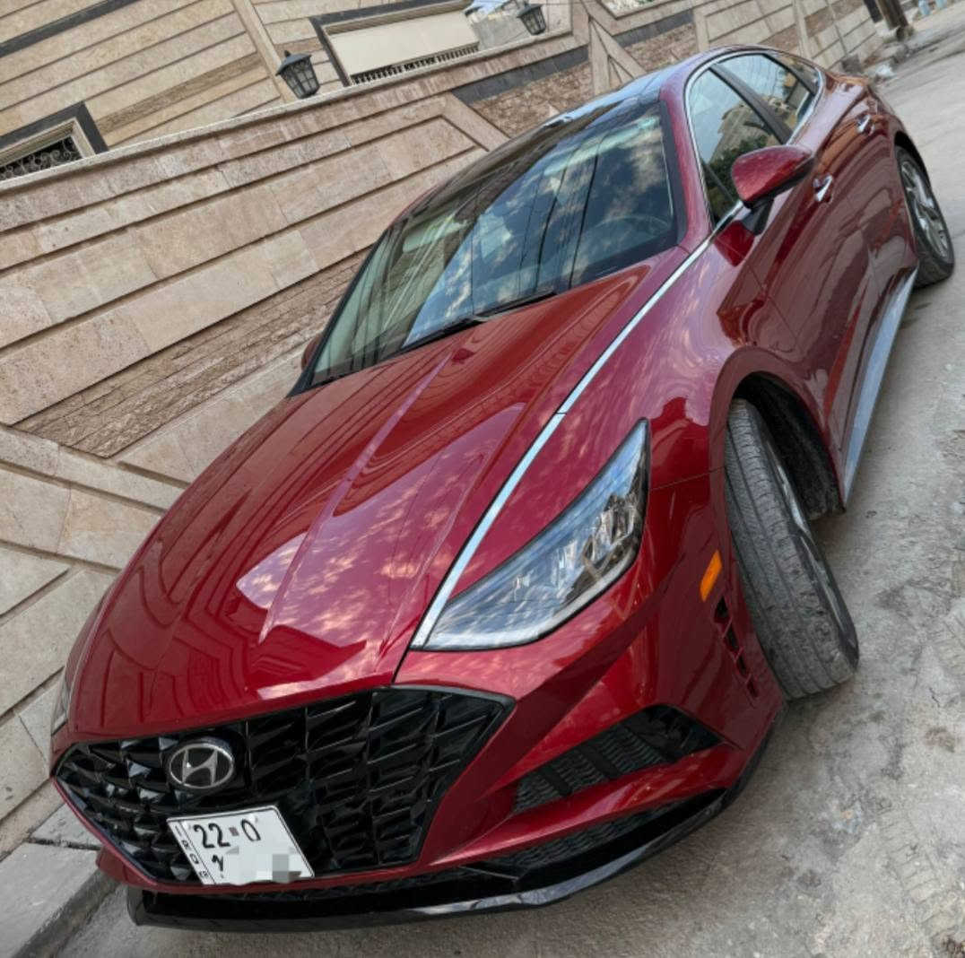 سوناتا  2023   موديل sel plus 
 
1/1 فول السيارة ./2500 تنفس طبيعي      
رقم اربيل  
الدولي الجديد هزه وفحص وترقيم جديد    

🔴ضرار ربع جاملغ خلفي
السياره جاهزه
مواصفات 
بنوراما..
2500 مكينة المرغوب
بصمة تشغيل + البوب بصمة + تشغيل عن بعد
كشن السايق كهربائي  
تبريد شاشة بيانو منفصل
تدفئه بالكشنات 
اوتو هولد + اوتو اوف
مانع انحدار ومانع انزلاق 
لد امامي نهاري 
كيرها دكم
لايت زينون عالي ناصي 
رادار امامي خلفي جانبي
اشاير بالمري 
شاشة كبيره بلادية + كامرا خلفيه دوارة 
مانع تصادم امامي خلفي
قيادة آليه تحديد مسار 
سايد بريك دكمة 
انضمة قيادة 4 
وباقي المواصفات معروفة 
السعر 185$
مكان السياره موصل 
للاستفسار
***********
***********
يوجد بيع وشراء السيارات المتضررة والجديدة داخل هذه
الصفحة
نستقبل عروضكم لبيع السيارات فقط من الشرعي نحن غير مسؤولين عن أي اختلاف بين الطرفين من تحويل + تِجيك السيارة عند السونار الي ما يفحص عند السونار ويأخذ ثقة من صاحبها أو يأخذ كلام يتحمل المسؤولية
 لكون فحص السيارة عند السونار ( 15 الف)
             (( نحن فقط دلالية  ))
((( يكون الاتفاق بين البائع والمشتري فقط)))
