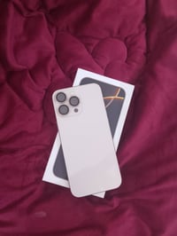 ايفون 16برو ماكس الجهاز نضيف مشحون 154 بطاريتة 100 السعر 1400 07764058...