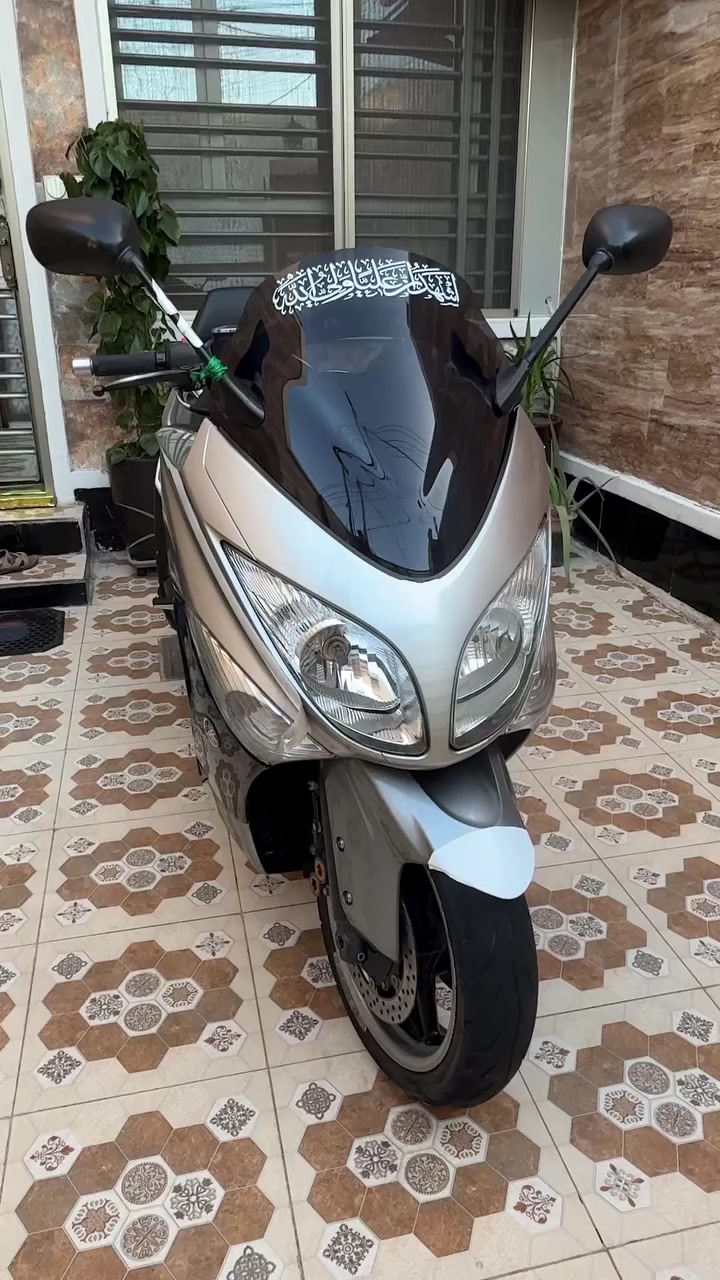 السلام عليكم تي ماكس 2011 كفالة عامة الدراجة ماشية 54 الدراجة نضيفة كلش 
شراي اتصل ***********
