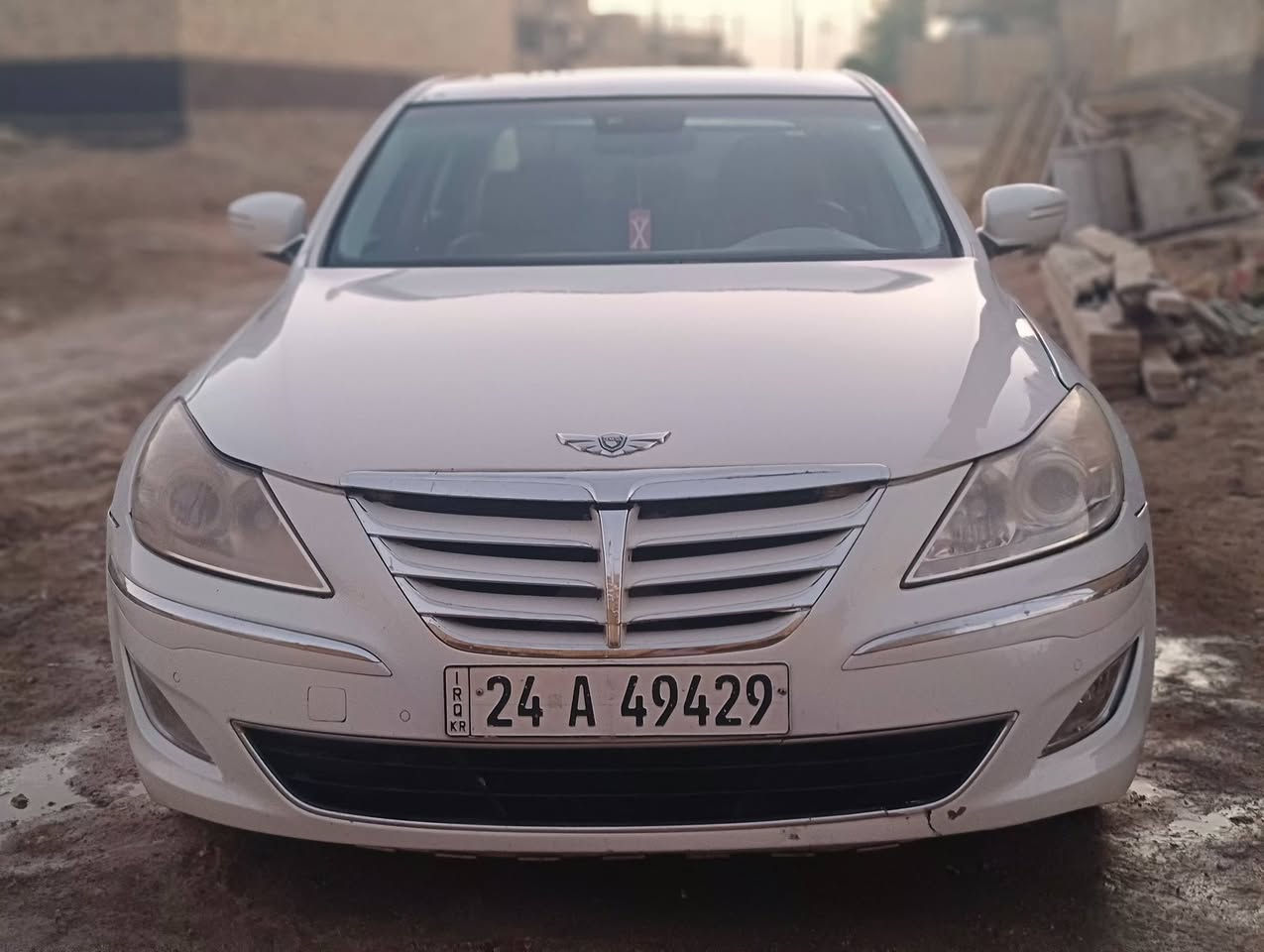 السلام عليكم جينسز 13 خليجي للبيع او مراوس بتكسي النترا اكسنت اوبتيما حسب القناعه  السياره بيها قطع صبغ وابيع احزام  حادثها چاملغ امامي عكس السائق خليجي محرك 3300 جديد قبل 4اشهر من شديته حداديه 70%  مكانها ديوانيه رقم شمالي وكاله عامه بسمي تحويل مباشر  سعر 110 بيها مجال حگ الجيه ***********
