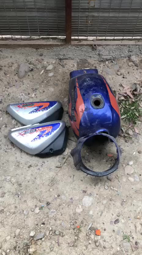 السلام عليكم  شباب غراض دراجة بوكسر مال تفصيخ شرط تفحص تقتنع يله انطيك الحاجة واسعار مناسبه اتصل وتدلل ‏‪0771 745 0814‬‏
