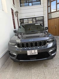 جيب كراند  شيروكي 2025 بانزين + هايبرد + شحن منزلي  المسافة المقطوعة: ...