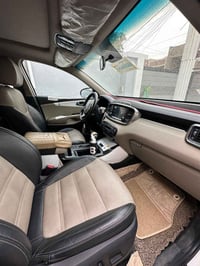 اسلام عليكم سورنتو خليجية مديل ٢٠٢٠ رقم بغداد  للبيع فول مواصفات ١/١ ظ...