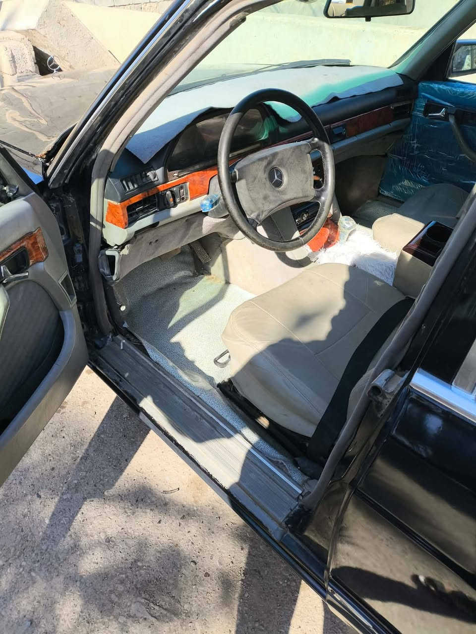 مرسيدس موديل 91 سعر 45 وبي مجال***********
