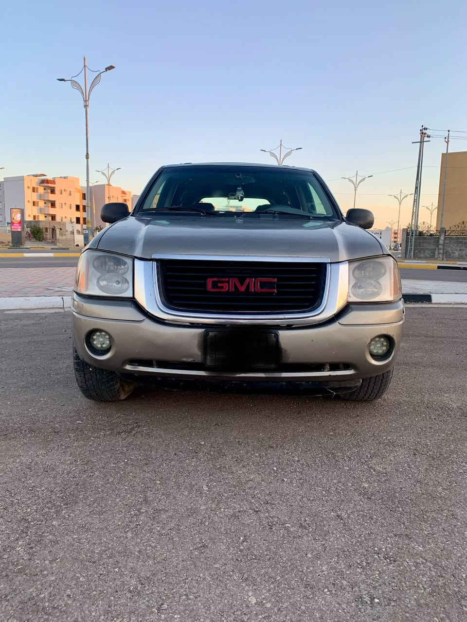 سلام عليكم انفوي سياره جديد مكينه وكير وكهربائيات وتبريد حداديه  تخم تاير كله خير من الله غرفه جديده السعر ٧٠وبيه مجال حك الجيه  بسمي مشروع وطني مكاني كربلاء رقم التلفون ***********
