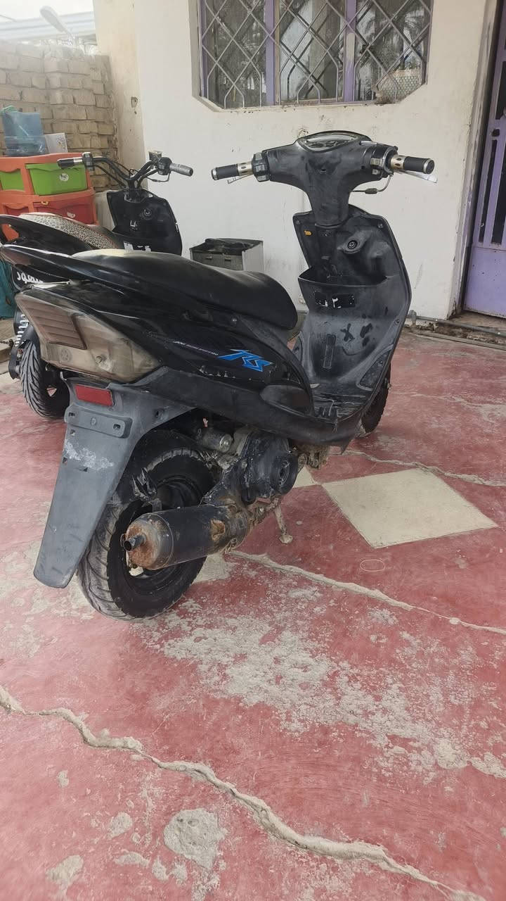 السلام عليكم ماكس عدله بلادي سلف كهربائيّة كله شغال مابيه نقص شلعه ومعدل فول السعر 450وبيه مجال قليل مكاني حله ورديه خارج بعليان للستفسار اتصل ***********
