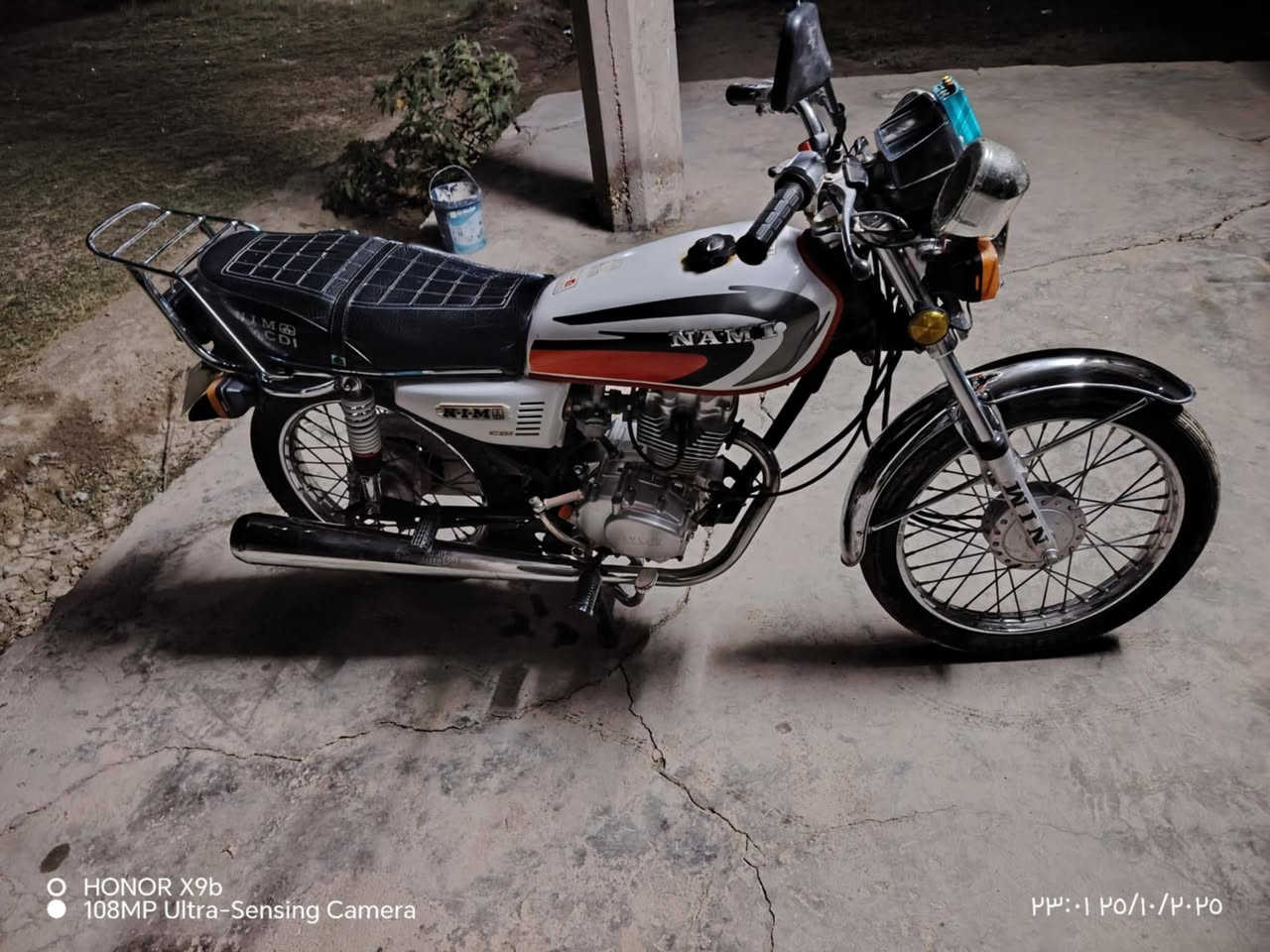 سلام عليكم دراجه نامه شلامجه لبيع موديل 23 مكفوله كفاله عامه وراق صولي محركهاا ما مفتوح فقط كلجات السعر 500 وبيهاا مجال لطيبين رقم ***********
