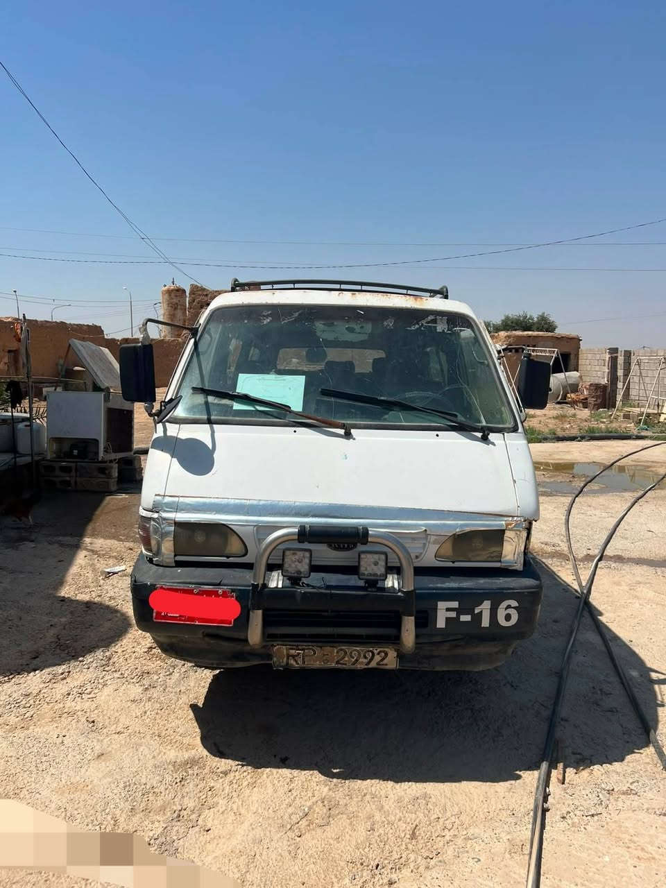 السلام عليكم 
كيه بسته للبيع 
رقمها قديم السنويه منتهيه بل 2024
ابيعها بدون تحويل مااندل صاحبها 
مكفوله من السرقه 
محرك 2700 بي بداية صرف 
گير والاكسل بلشرط تايرات نص عمر 
والخارج مثل ماواضح بل صور 
السعر 14ورقه وبيها مجال 
المكان كركوك قضاء الحويجه 
الاستفسار الإتصال على الرقم ***********
والخاص مفتوح
