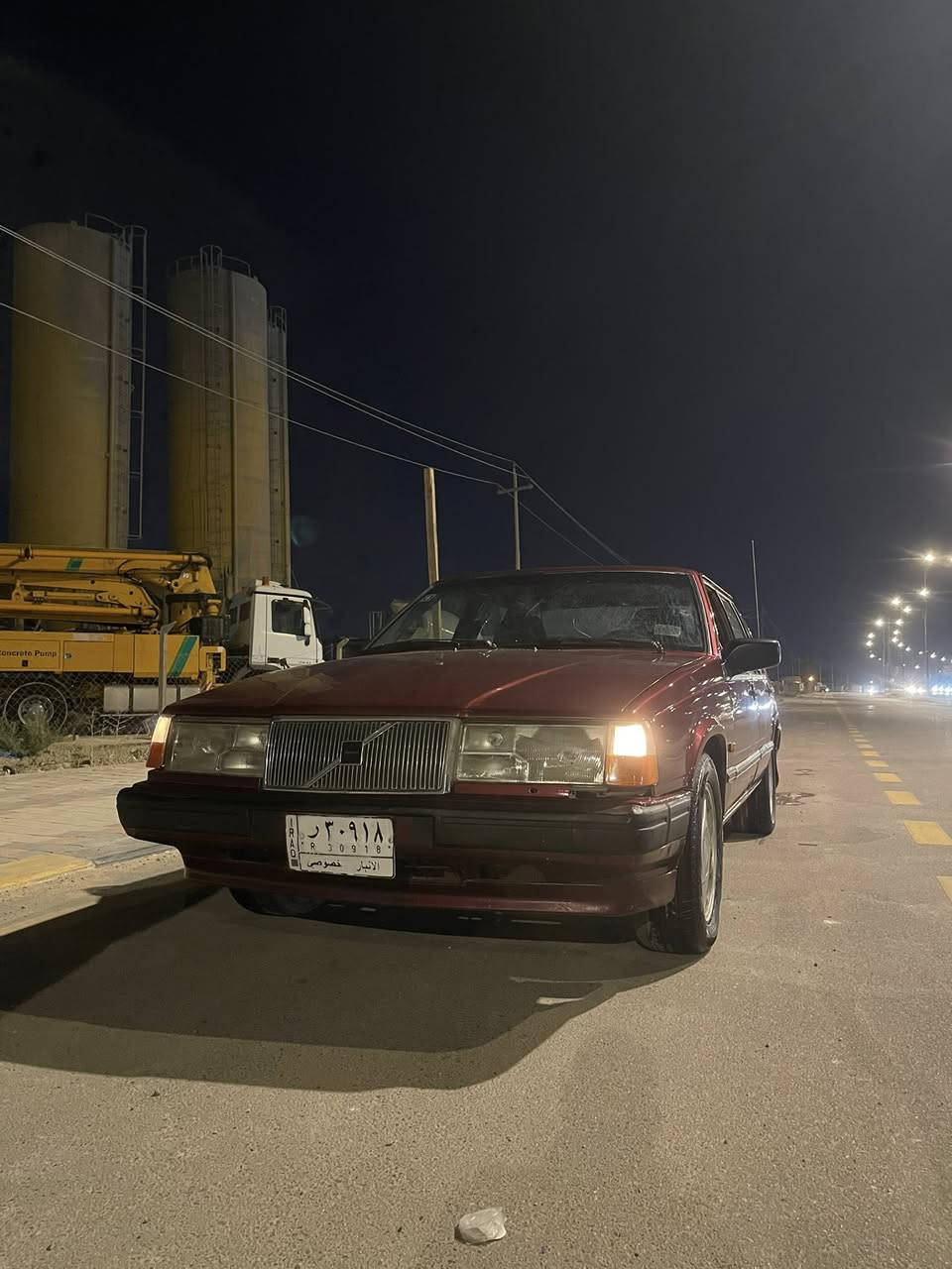 فالفو 940 للبيع او مراوس
مديل 1992
تعمير جديد كير ومحرك مكفولات فقط كمبريسر عايزه 
وسنويه ل2027 تنتهي 
عنوان النجف 
السعر ٥٥ وبيها مجال 

*********** بي واتساب
