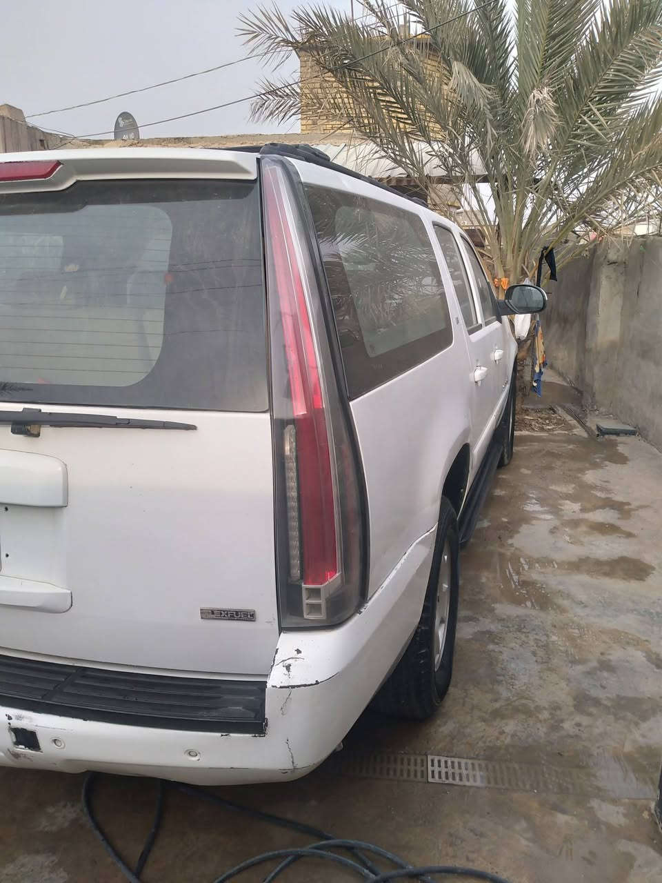 سوبر مان تاهو 
موديل ٢٠٠٧
رقم بغداد خطه كوت بغداد 
سياره جاهزه فتحه تحكم مصفره هيه وغرامه 
مكان السياره واسط 
السعر ١٣٥ وبيه مجال 
***********
