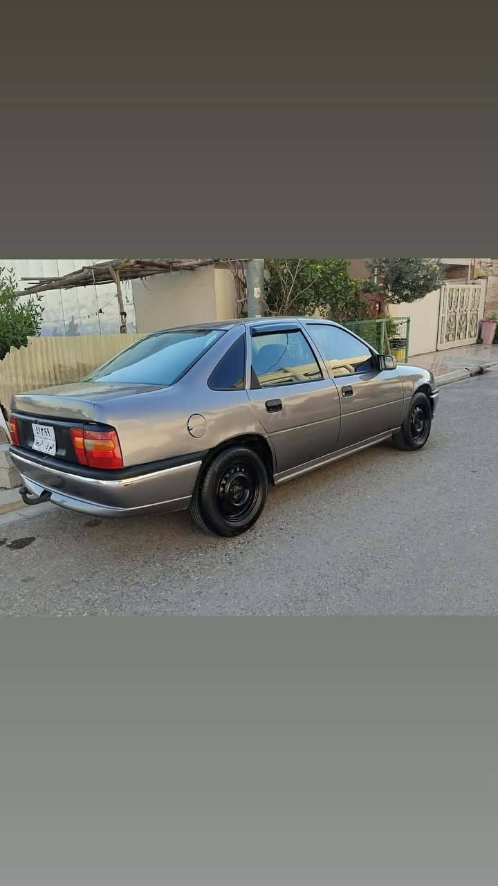 سڵاوهاوریان ئەوفیکترایەمان هەیە مۆدل90 گێرعادی مەکینە 20 لەناوپاکەتی کارەبای هەمووی بەشەرت گێرمەکینە تەقەورەقە بەشەرت سەنەوی بەسەرچووە حامە لەسەرساخەی گشت گیانی بەشەرت شوێن هەولێر رەقەم
مۆبایل ***********
