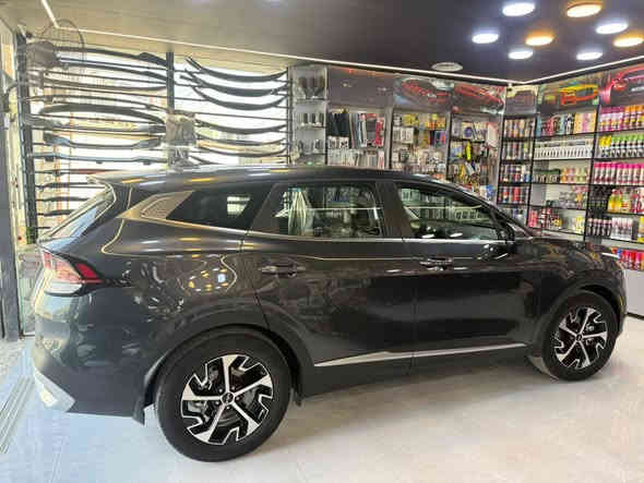 سلام عليكم سبورتج وارد امريكي بدون صبغ وحادث جدآ خفيف بدون ايرباك مكفوله عدا الحادث الموضح بارد فقط ودعاميه لون بدون صبغ موديل ٢٤
تشغيل نظام بصمة
داخل ابيض ملكي جلد بالكامل
تدفئه كشنان وستيرن
اشاير مري 
رادار امامي وكاميرات 
لايت زينون اصل 
: رادار مري تدفئه كشنات منافذ يو اس بي اربع مقاعد منافذ كهرباء بل صندوك
 توقف ذاتي نقاط عمياء تحديد مسار قياده اليه
: شاشه متصل هاند بريك بصمه
: كشن كهرباء
تبريد قطعتين
: تشغيل عن بعد
ماشيه ٣١ الف رقم بغداد بأسمي جديده حيل ومال بيت 
السعر227 وبي مجال بسيط التواصل خابر على الرقم فقط غير متواجد فيس *********** سيف
الدوره الصحه
