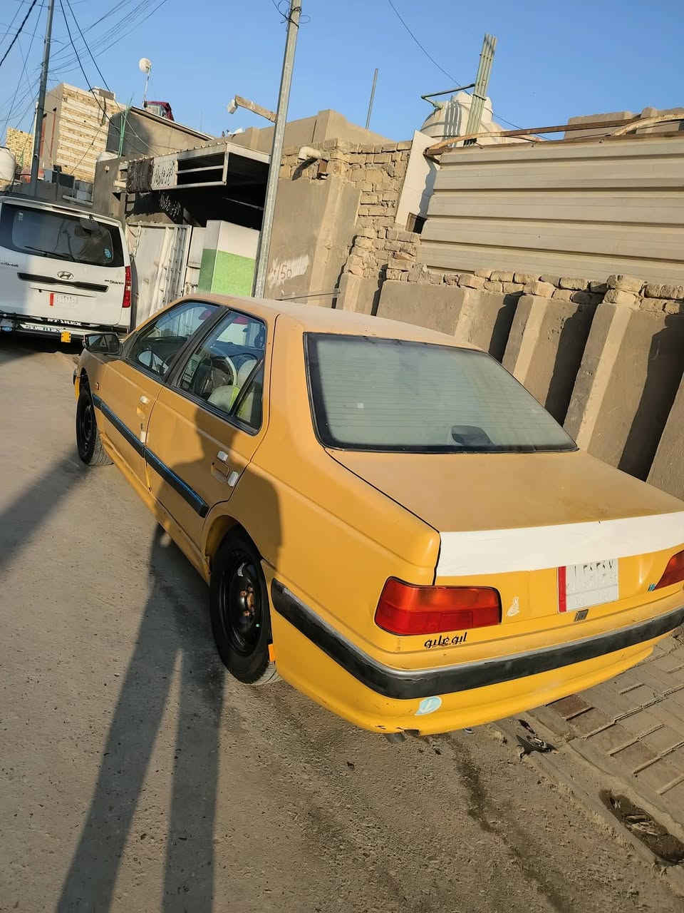 بيجو بارص 2015 سيارة جاهزة من مكينة وكير شرط حدادية من الطول لطول جاهزة مابيهة كل نقص تدفئة تبريد وية السويج مصفرة السيارة تخم تاير مشط بور كهربائيات جاهزة للأخير السيارةكبل لشارع ماتذب عليهة ربع سنوية ل 27 بيه جاملغ خلفي ماعابر سيارة خير من اللة تجي وتشوف بعينك رقم الموبايل *********** مكاني ديوانية السعر 43 وبيهة مجال
