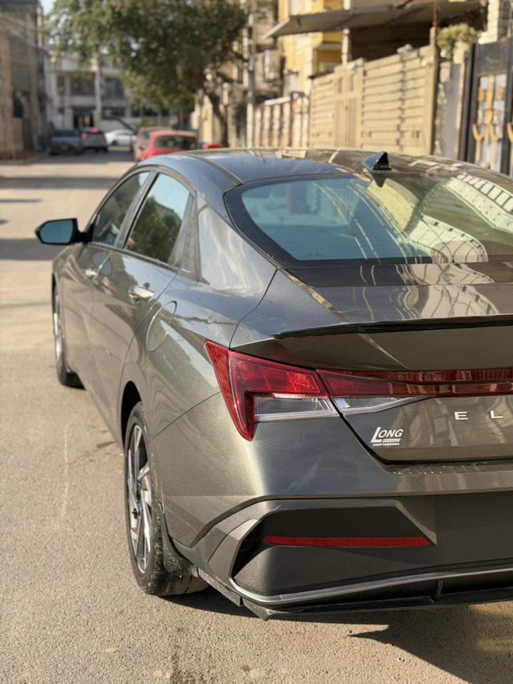 النترا موديل 2025 دخول جديد لون زيتوني 
ماشية 5 الاف زيروو آلاف محرك 2000 دوش
 صور الحادث موضح بالنشور بنيد مصلح نفسه  
دعاميه الاصليه نفس الون بدون ودواخل كفاله 
 السيارة ليبل واحد كفالة وبدون تبديل بدون فتح بدون دواخل
بصمه ويل كب تلفون شاحن 
داخل جلد ابيض تحكمات تشغيل عن بعد 
شاشا كبيره كار بلي درايف مود 

السعر 152
العنوان بغداد بلديات 
الهاتف ***********
