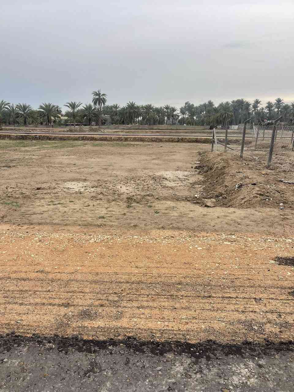 ***********السلام عليكم قطعه للبيع سند 25 كامله خدمات العنوان الحمزه الغربي حي العسكر
***********السلام عليكم قطعه للبيع سند 25 كامله خدمات العنوان الحمزه الغربي حي العسكري شارع باشيه
