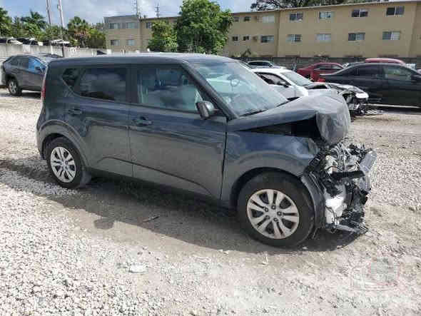 ( السعر 95واصل للعراق بدون كمرك )
السلام عليكم كيا صول 2025 السيارة بعد 10 يوم توصل  بدون كمرك وتصليح السيارة ماشية 6الاف داخل ابيض الاستفسار وتساب ***********
