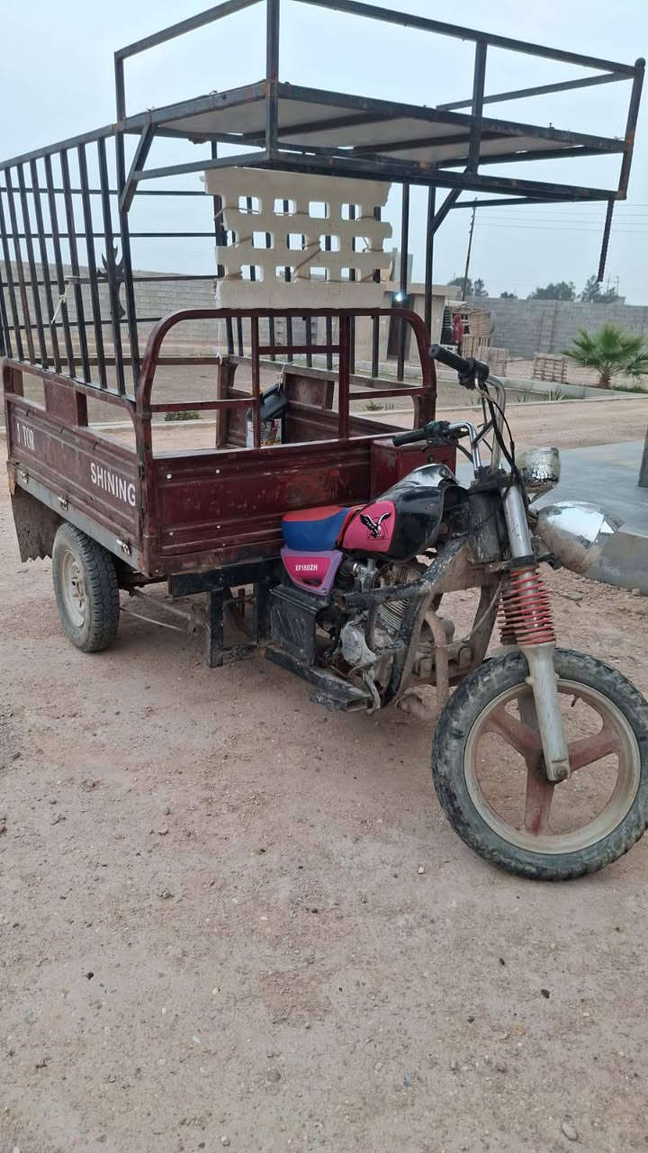 ستوته للبيع نضيف بيه شويه لحيم بركبه شقاله بدون اوراق مكانه الكرمه لسعر 600قفل


**إذا كنت صاحب هذا الإعلان وتريد حذفه لأي سبب، رجاءا أرسل رسالة إلى الدعم الفني**