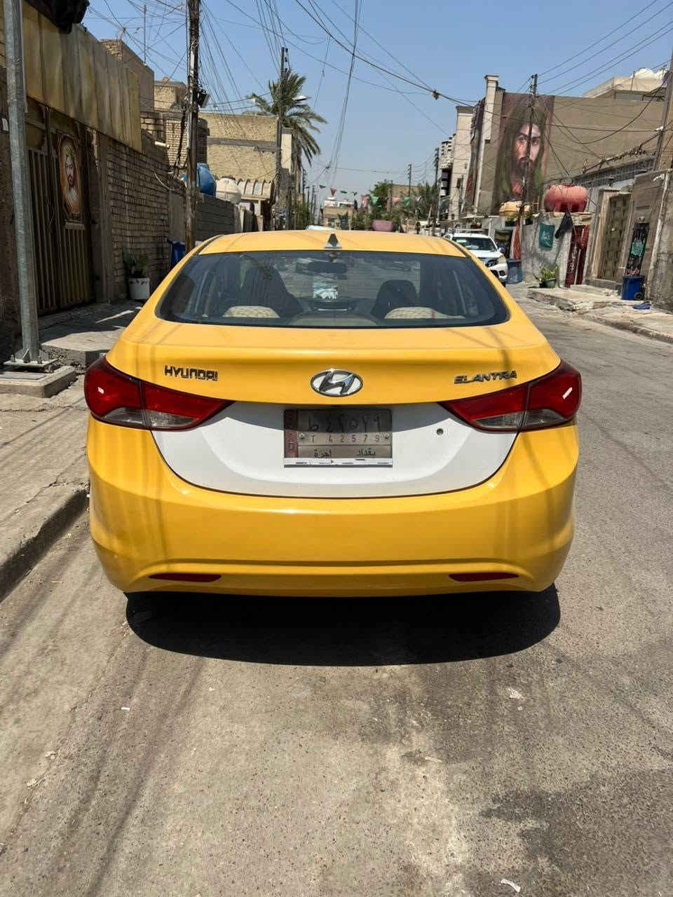 سلام عليكم من رخصت لادمن انتره خليجيه موديل ٢٠١٣ سياره جاهزه للخير مكينه وكير  جديده منضومه تبريد جديده صدر امامي خلفي جديد تخم تاير بدون حادث مكينه ١٨٠٠ موصفات سياره لمعروفه بل خليجي عاديه مكان الحبيبيه تحويل ثاني يوم رقم الهاتف *********** بي واتساب
