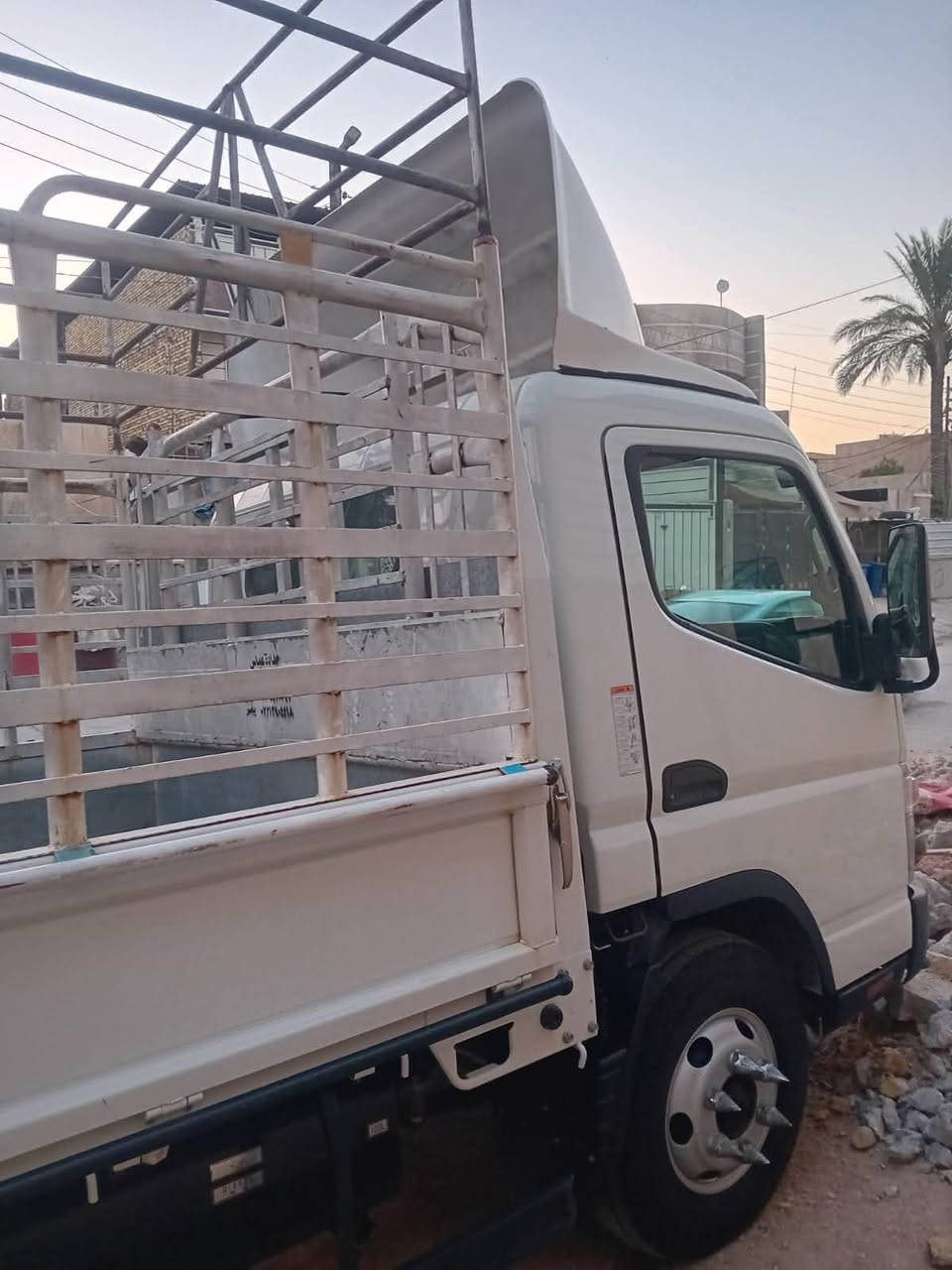 كنتر للبيع موديل 2024سياره جديده معنه كلمه ماشيه اقل50الف رقم بابل جديده الاستفسار. اتصال ***********مكان سياره حله بابل
