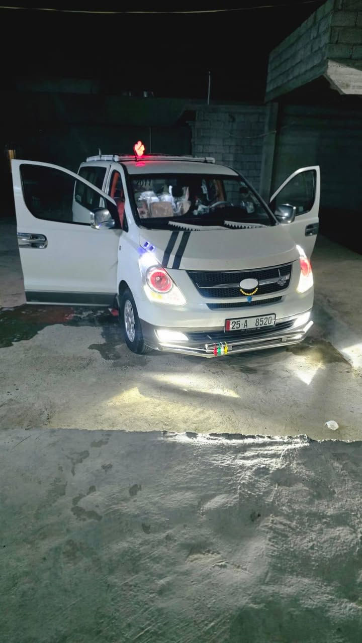 ستاركس للبيع ١١رقم كركوك انكليزي السعر 55وبيها مجال اتصال ***********
***********
مكان السيارة كركوك الحويجه قريه تل علي 
تستلم كاز البحث دوز كركوك سياره حلوه 
حياكم الجميع  سنويه لل29بيع مستعجل
