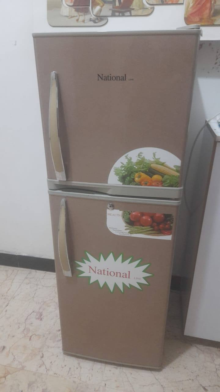 ثلاجه للبيع بيها ليك ماطور شغال ابيعها موطور وغلاف سعر ٥٥ الف وبيها مجال بسيط


**إذا كنت صاحب هذا الإعلان وتريد حذفه لأي سبب، رجاءا أرسل رسالة إلى الدعم الفني**