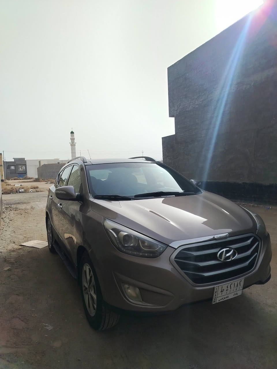 سلام عليكم توسان موديل ٢٠١٠ رقم بغداد تحويل مباشر السعر ١٢٧ وبي مجال *********** فول موصفات
