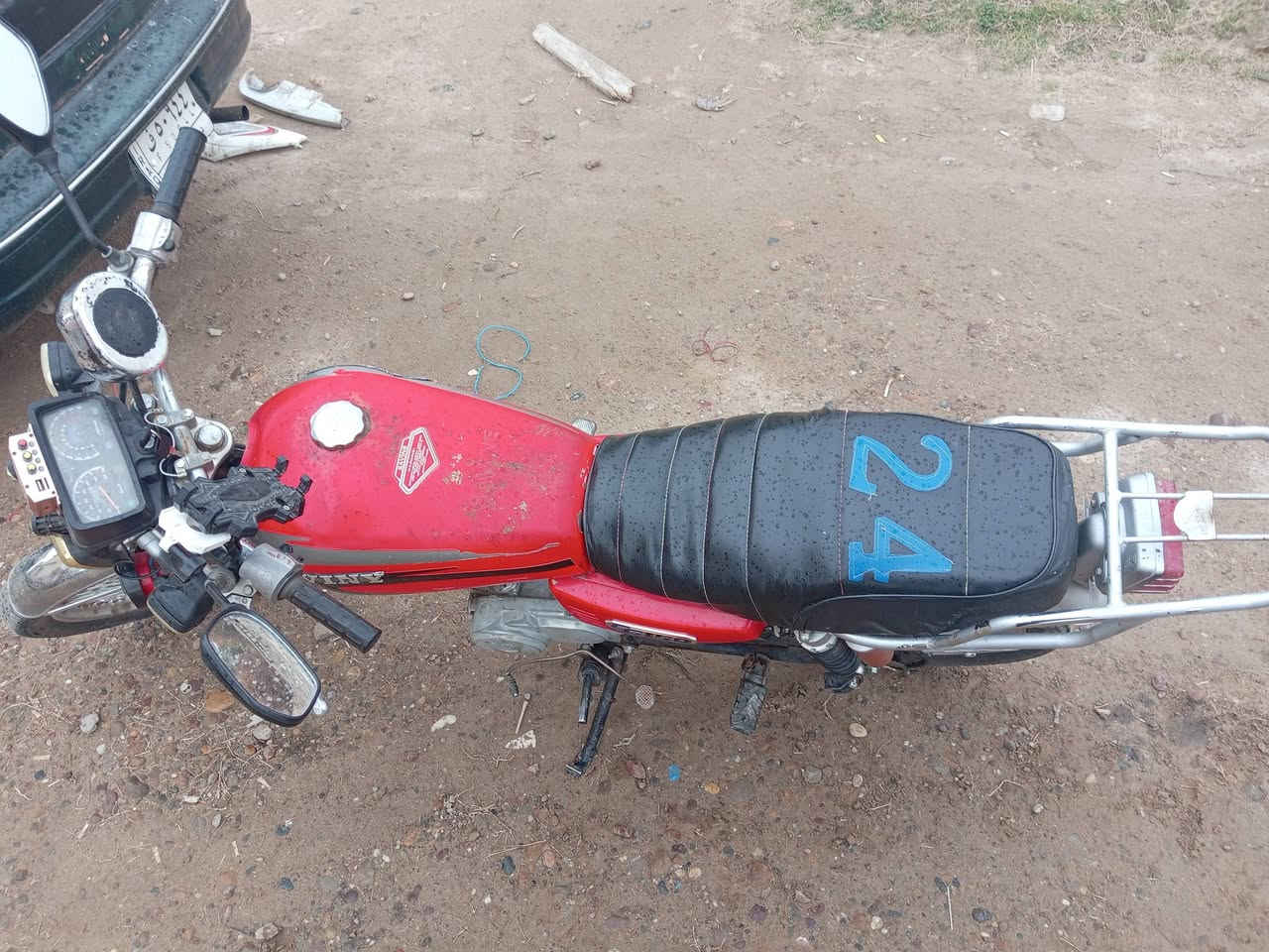 السلام عليكم.. بعد السلام... دراجه ناريه نوع إيراني للبيع او المرواس بدراجه نوع سنگي او إيراني 5 گير الخاص مفتوح.. والأرقام *********** اتصل
