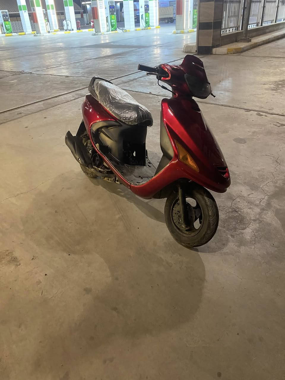 السلام عليكم فراشه للبيع  دراجه نظيفه وحلوه كل شي شغال بيهاكهربائيات ومكنت ناعمه سعرها  350￼￼￼بيها مجال***********
