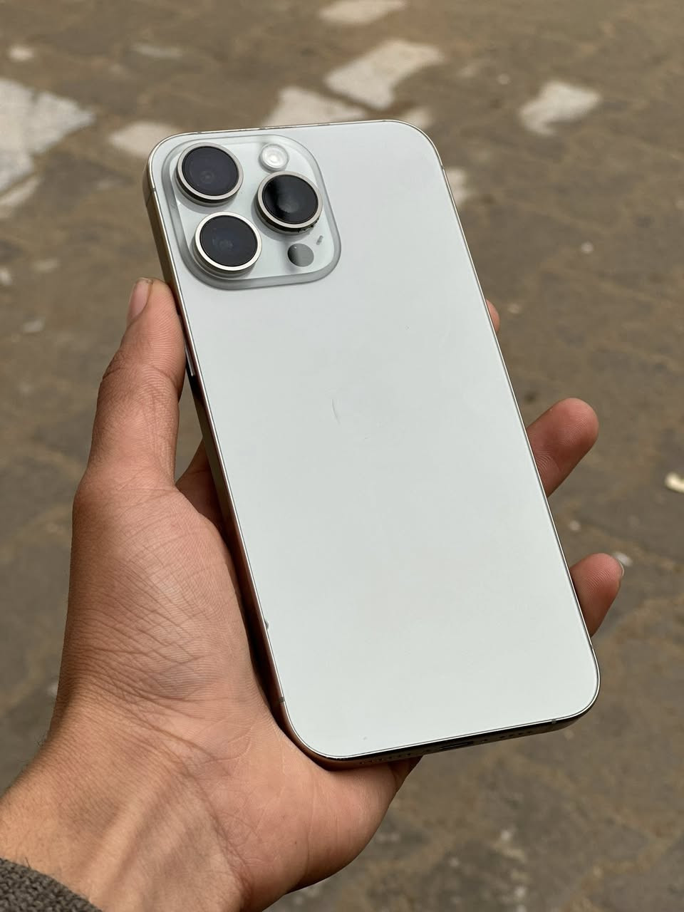 ١٥برو ماكس مبدل شاشه وبطاريه وكامره سلفي ما تشتغل ودكمه تعلي سعره ٤٥٠ قفل جهاز شرق اوسط ذاكره ٢٥٦


**إذا كنت صاحب هذا الإعلان وتريد حذفه لأي سبب، رجاءا أرسل رسالة إلى الدعم الفني**