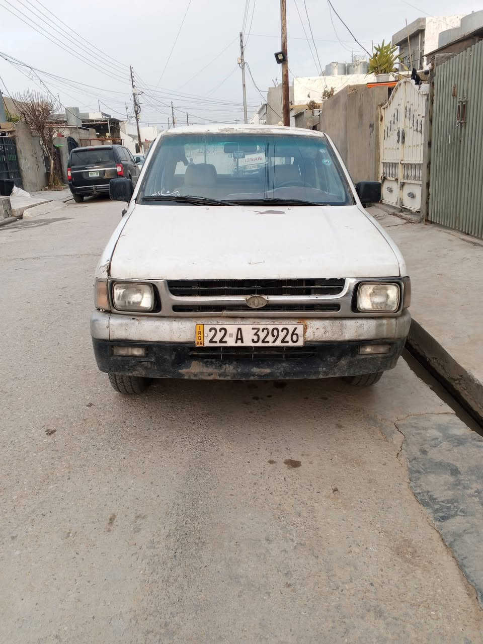 پیکاپ ئاسوزو مۆدیل  2001 بۆ فرۆشتن گێرو مەکینە بە شەرت شانسیو ئەکسل بەشەرتژ.م *********** سعر35
