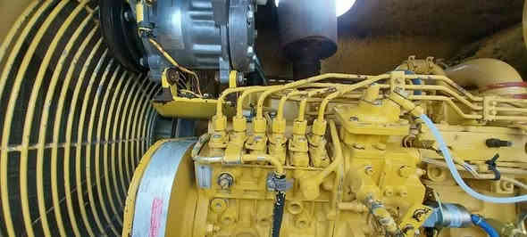 گلیدر  :KOMATSU
حجم   :GD650A
مودیل : 2001
عنوان   اربیل قضا ٕ خبات
معرض :باران
ئاسیا   :***********
کورک  :***********
