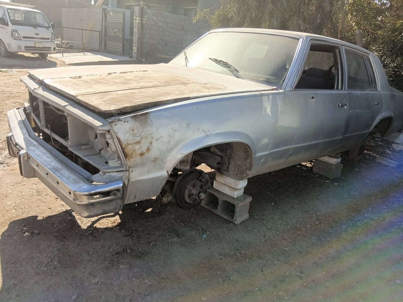 السلام عليكم تفصيخ ماليبو 1981 محرك يعمل بصورة جيد جدا وأي غراض ماليبو شتحتاج موجود
***********
