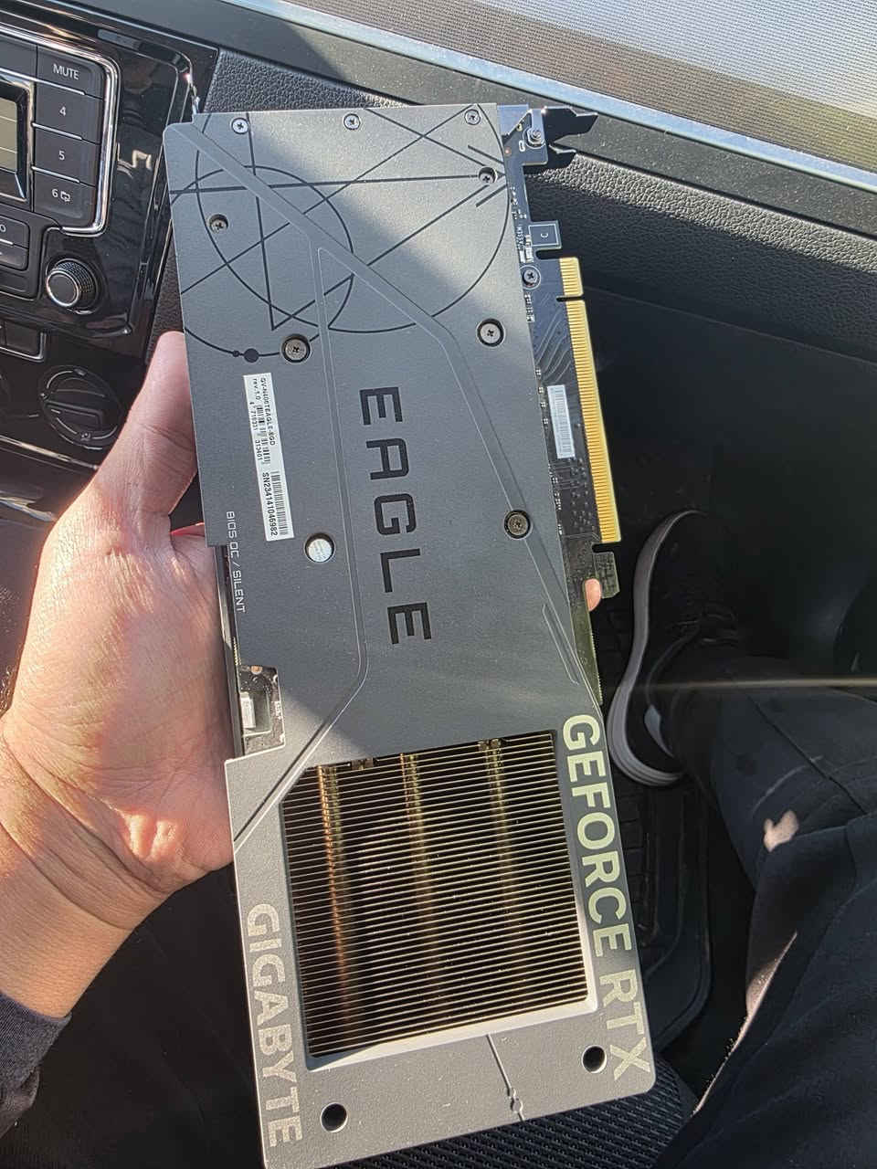 Rtx 4060Ti Eagle 8GB
للبيع كارت شاشة مستخدم نظيف جدا ممفتوح  
السعر ٥٠٠ الف وبي مجال 
العنوان بغداد المنصور 
***********
