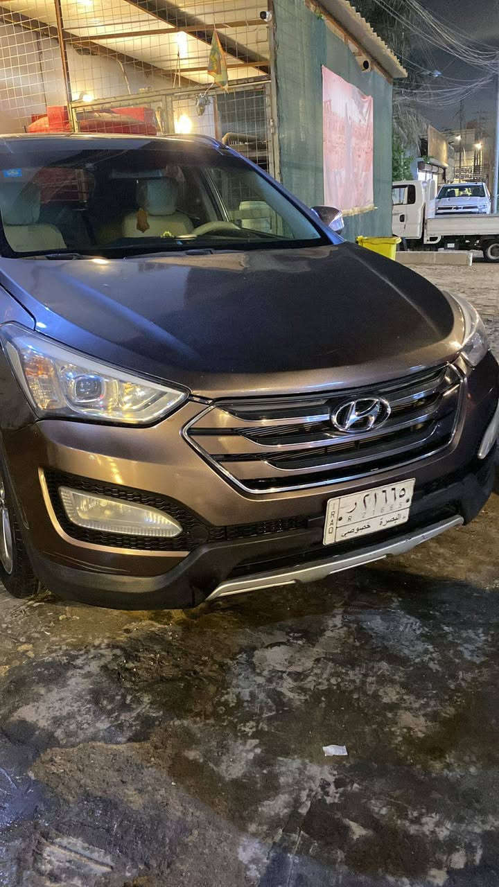 سنتافيا خليجي2016بصره حره تحويل باسمنه ذهبي محرك سته سلندر محرك كير حداديه تبريد ابلاد ميه ميه صبغ كلير عام تجميل جاهزه *********** البصرة, العراق
