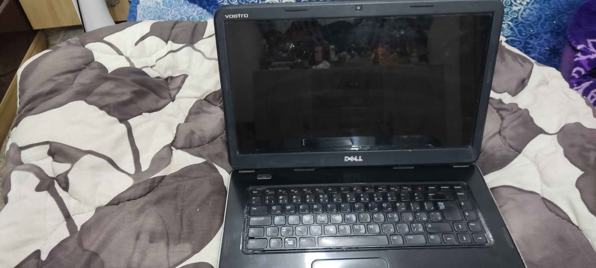 لابتوب ديل للبيع بسعر تحطيم الأسعار 
Cor i 3 gen3
Ram 8gb
بدون هارد  لان الهارد كان تالف ذبيناه
كارت الشاشة داخلي  1750
اللابتوب تشتغل ع المباشر متروكة صارلهه سنتين عدل شرط اذا ماتشتغل من تخليلها هارد ترجع .... السعر بتفاليس سعرها 75 الف عمارة, ميسان


**إذا كنت صاحب هذا الإعلان وتريد حذفه لأي سبب، رجاءا أرسل رسالة إلى الدعم الفني**