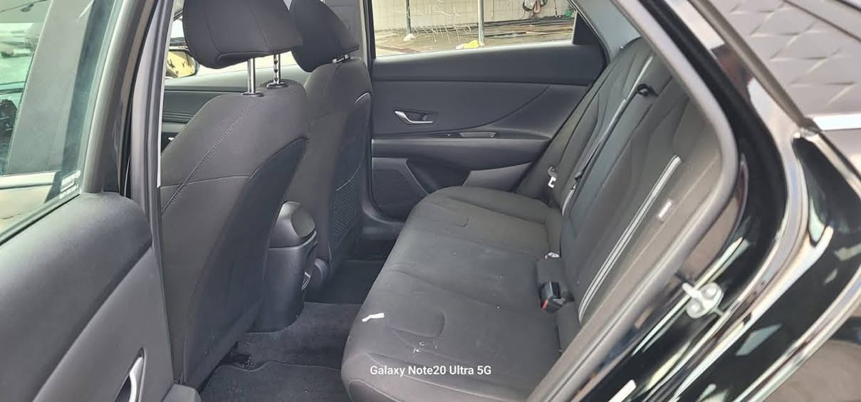 السلام عليكم
سيارة هونادي النترا موديل 2024 
سيارة رقم مؤسسة الشهداء 
السعر 115
للتواصل ***********
