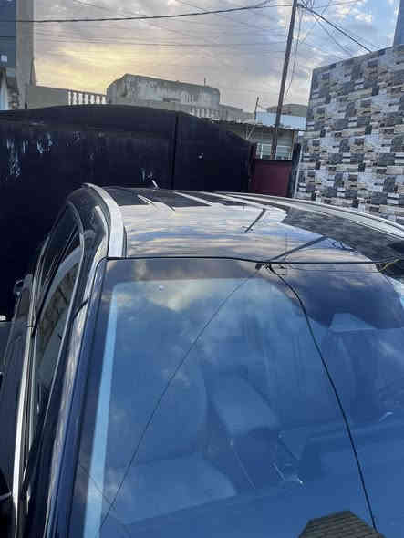 السلام عليكم ورحمة الله 
سورنتو 2023 هايبرد وارد امريكي  sxp فووول مواصفات 
لون نيلي 
ماشية 42000 الف كيلو متر 
السعر 26000$ (260) ورقة وبيها مجال للطيبين 
الحادث مرفق بالصور  تبديل جاملغ عكس الساىق مع بارد بالباب عكس السائق وصبغ قليل بالباب الثاني 
كامرات محيطية 
فور ويل 
كشنات حار بارد 
كشن vip منفصل 
رادارات امامي وخلفي وجانبي 
توقف ذاتي امامي وخلفي 
قيادة ذاتية نظام مراقبة السائق 
وحساس مراقبة السيارات عند فتح الباب 
ستيرن وكشن هزاز عند اقتراب سيارة من النقطة العمياء 
وهواي مواصفات 
متواجد عالخاص 
وللاتصال / ***********
مكان السيارة /  الانبار  الخالدية
