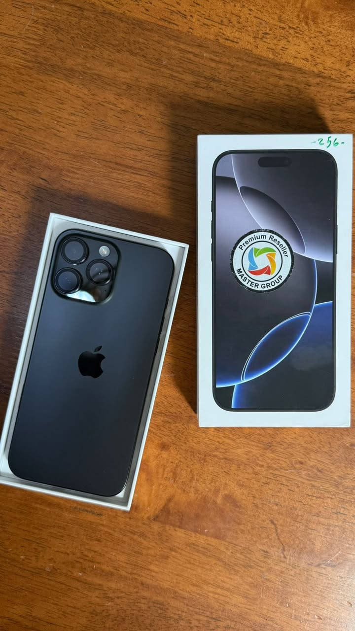 iPhone 16 pro max
الذاكره : 256GB
النظافه : 100 ‎%‎ 
البطاريه :100 ‎%‎
السعر. : 1.475.000


**إذا كنت صاحب هذا الإعلان وتريد حذفه لأي سبب، رجاءا أرسل رسالة إلى الدعم الفني**