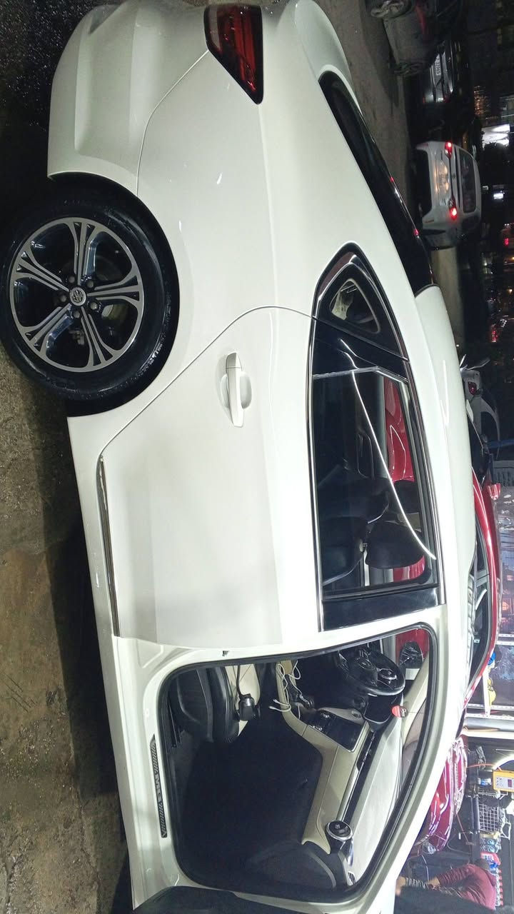 السلام عليكم
ام جي 6 ماشيه 101000كم بيه قطعتين صبغ  وطخه بلجملغ مال بانزين 
فول معده الكشنات والحساس  الامامي ضمان شركه  صيانة شركه فقط 
السعر 10000$وبيه مجال 
للاستفسار 
***********
