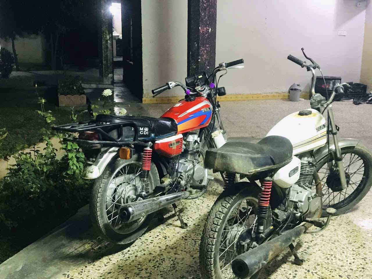 السلام عليكم دراجه نامه شلامجه موديل 2023 محرك مفتوح مبدل ولفات دراجه شغاله ما بيه شي السعر 300 وبيه مجال مكاني العلم ***********
