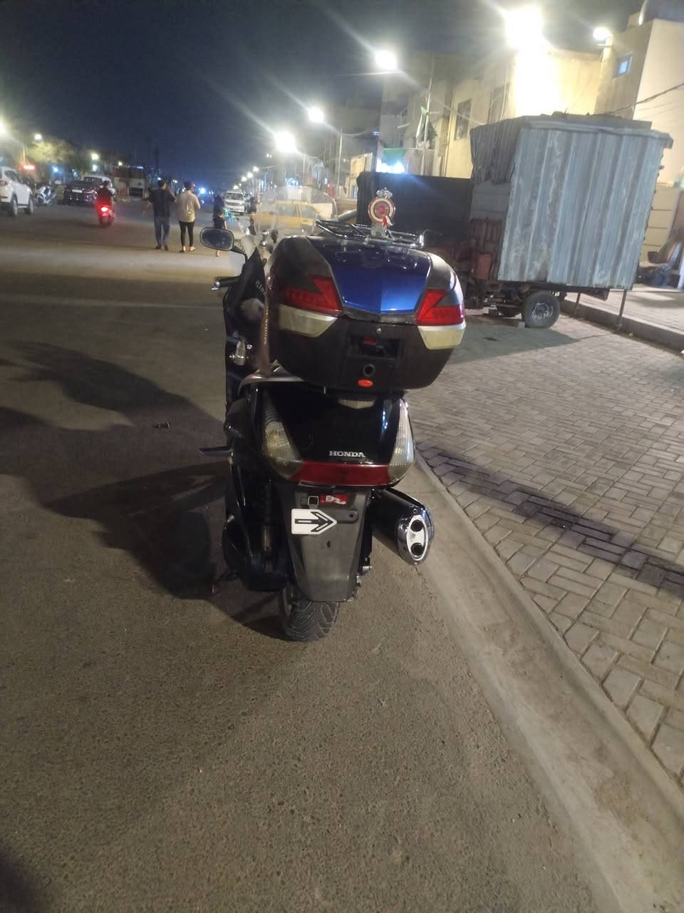 السلام عليكم سلفر ونج 400 كفاله عامه  السعر12,Sعواني مدينت الصدر ***********

