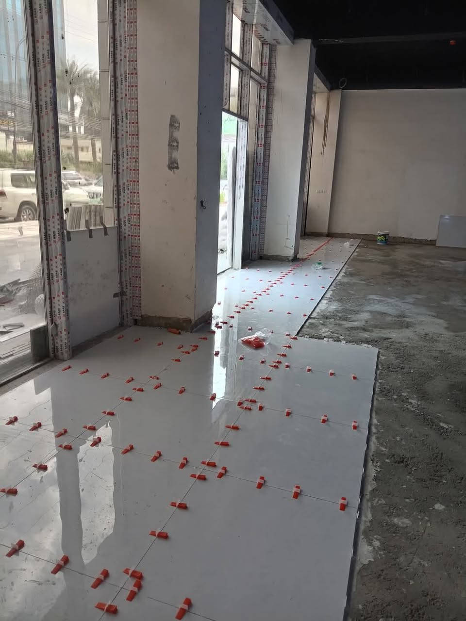 السلام عليكم 
خلفه سيراميك وبرسلين وكاشي ومرمر وبيات و وجهات شغل درجه اوله إلتزام في الموعد اي اضرار داخل الشغل يمي استلام مهندس متفرغ حالين
‏‪0777 235 8381‬‏ واتس
*********** واتس 
*********** واتس
 متواجد داخل بغداد فقط
