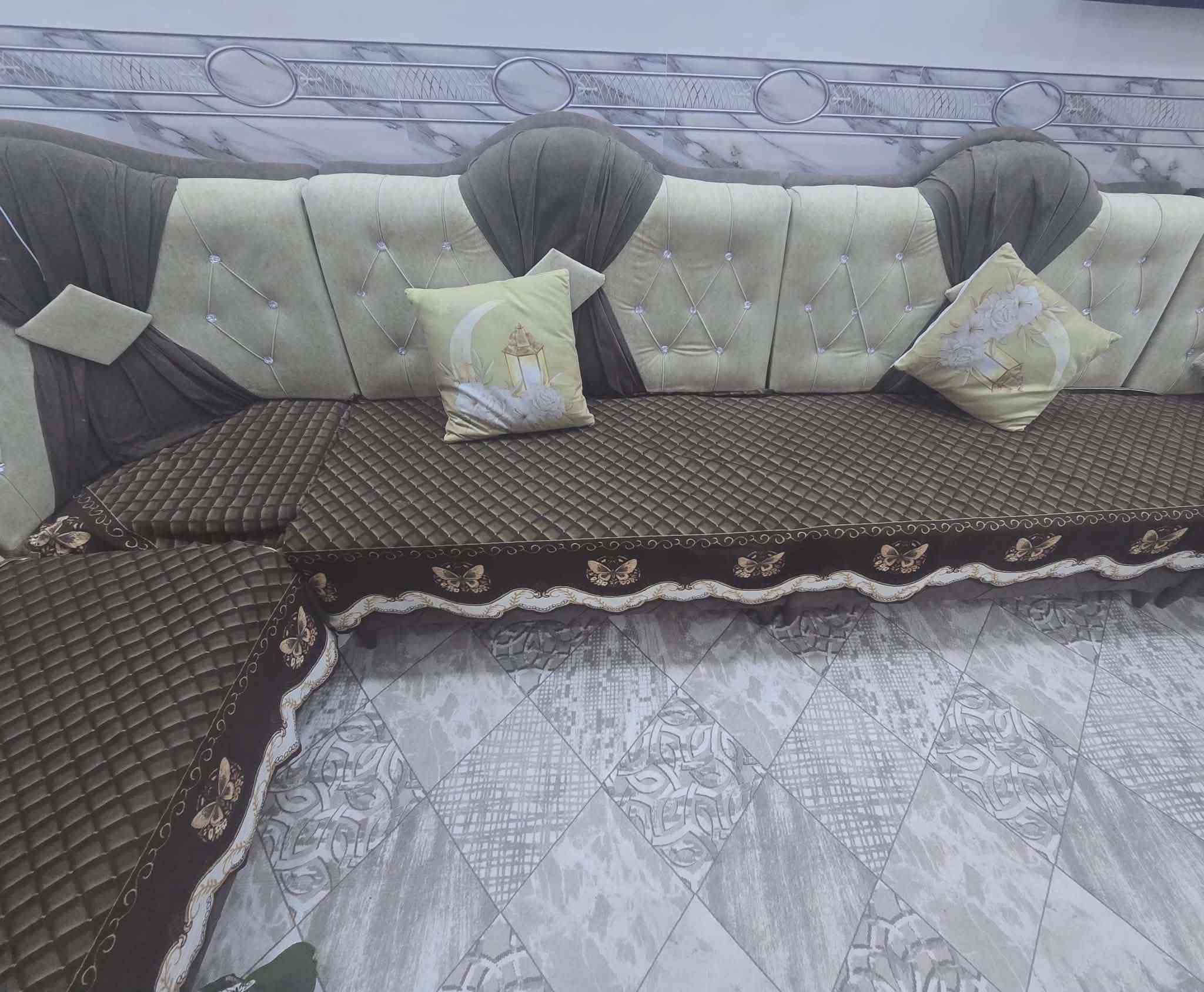 سلام عليكم طخمين قنقات للبيع اخو جديد رقم ***********
