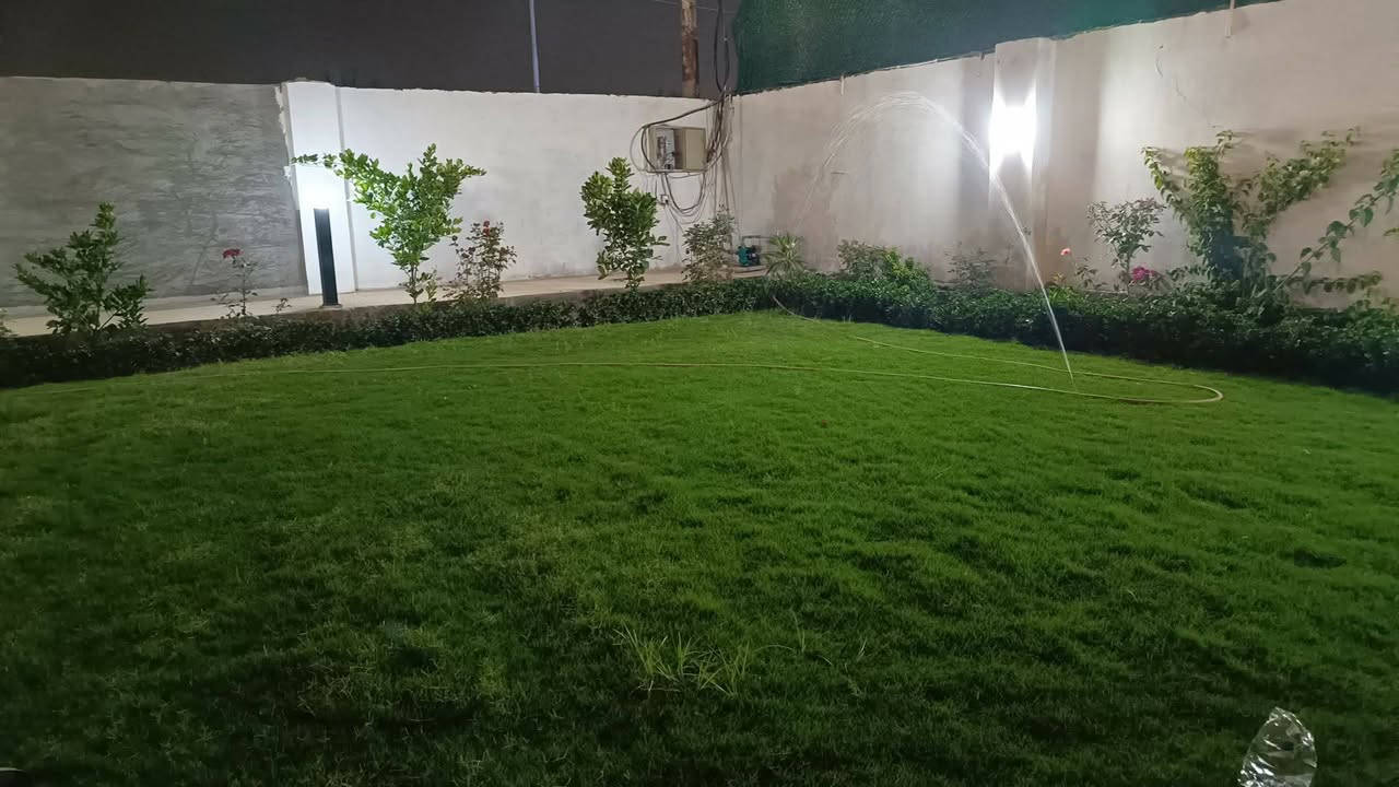 السلام عليكم
مزرعة للبيع دونم واحد
زراعي سند ٢٥ تحويل مباشر في طابو الكاظمية
فيها بيت حديث مودرن بمساحة اكثر من ٢٥٠ متر واجهة مرمر
واقعة في التاجي - شارع معمل الغاز ومكان مميز تبعد عن الكاظمية ١٠ دقائق
متوفر فيها كافة الخدمات ومزروعة بكافة الفواكه من الحمضيات  والنخيل بانواع متعدده 
للاستفسار التواصل مع الرقم ‏‪***********‬‏
